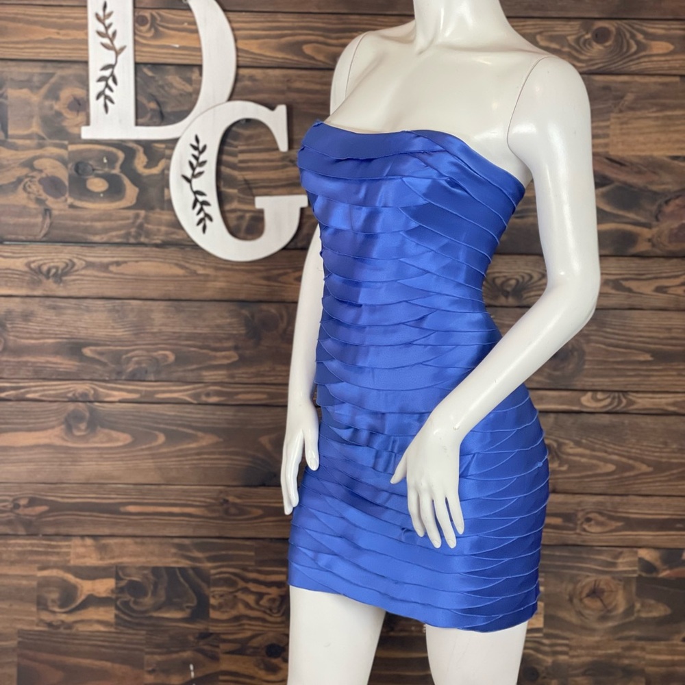 BCBGMaxAzria | Strapless Sweetheart Bodycon Tiered‎ Mermaid Ruffle Satin Blue